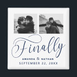 Imán Finalmente Boda Minimalista 2 Foto Guardar la fech<br><div class="desc">Ha merecido la pena esperar y ahora está listo para enviar por fin sus fechas guardadas! Estas bodas minimalistas ahorran a los imanes de fecha son perfectamente simples pero a la vez super modernos. Personaliza fácilmente el diseño añadiendo tus propias fotos, nombres y fecha de boda. Se pueden encontrar elementos...</div>