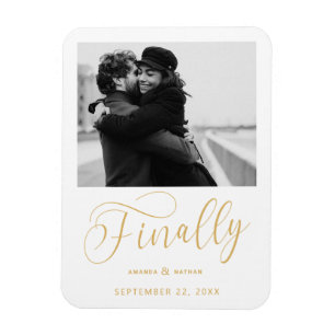 Imán Finalmente el Boda Minimalista Foto Guardar la fec