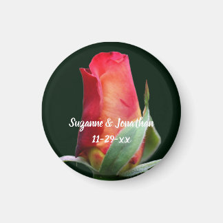 Imán Flor de capullo de rosa roja personalizada para bo