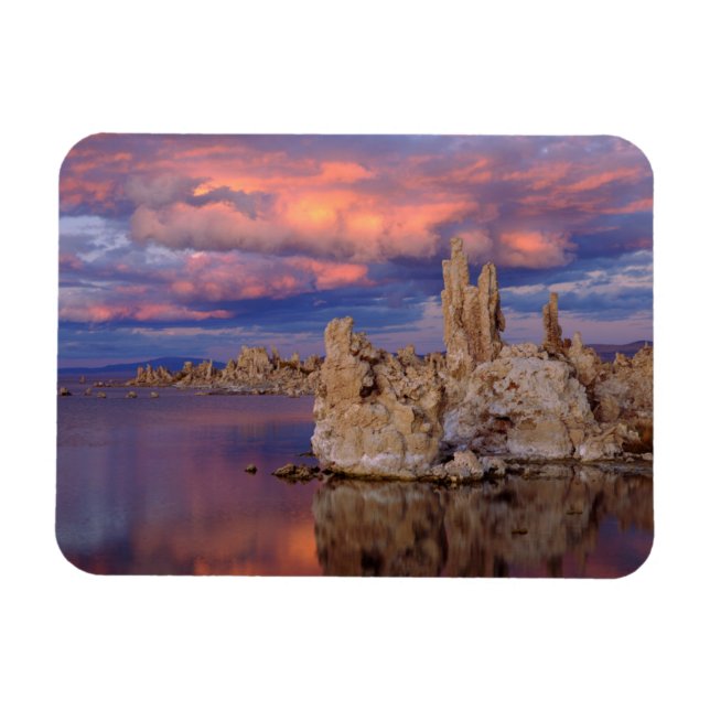 Imán Formaciones de Tufa en el lago Mono (Horizontal)