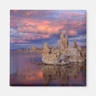 Imán Formaciones de Tufa en el Lago Mono