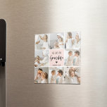 Imán Foto Collage Pink Te Amo La Abuela Mejor Regalo<br><div class="desc">"Collage Photo Pink We Love You Grandma Best Gift" (Foto Collage Pink: Rosa te amamos, la abuela mejor regalo) podría referirse a un regalo sentimental y personalizado para una abuela. Este regalo puede incluir una colección de fotos dispuestas en un formato de collage, colocadas sobre un fondo rosado para añadir...</div>
