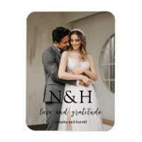 Foto de Natasha Monograma Boda moderno