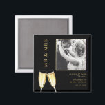 Imán Foto elegante, Boda Champagne<br><div class="desc">Boda Magnet. Elegante, elegante y moderno regalo de fotos para su día especial con gafas de champán de oro. Cambie la foto de ejemplo por la suya para que sea un producto personal especial para su evento. Diseño moderno y sofisticado (adecuado para cualquier edad/evento). Todo el texto, el tipo de...</div>