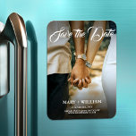 Imán Foto minimalista Moderna Salven El Regalo Del Boda<br><div class="desc">Foto minimalista y moderna Salven el imán de regalo de Boda de fecha ✨ 💑 Magnético: Moderno Save the Date Magnet Wedding Favores 💑 Celebrar el viaje del amor con nuestros exquisitos y modernos favoritos de la boda de la cita imán - la combinación perfecta de encanto minimalista y elegancia...</div>