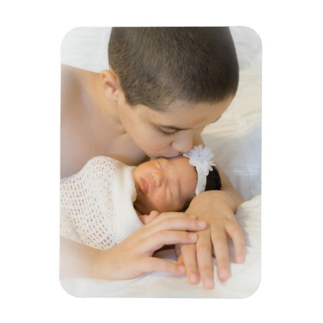 Imán Foto personalizada de nuevo bebé  (Vertical)