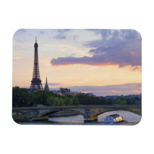 Imán Francia, París, barco turístico en el Sena, Eiffel