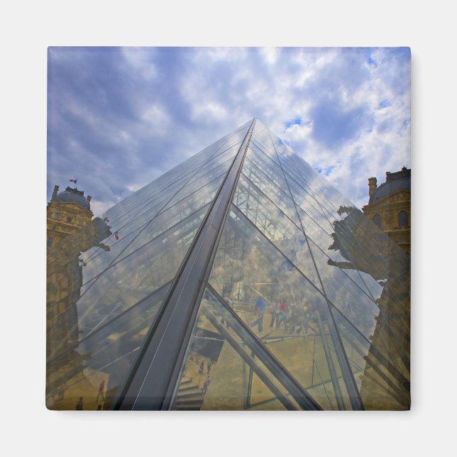 Imán Francia, París. Las nubes reflejan el Louvre (Frente)