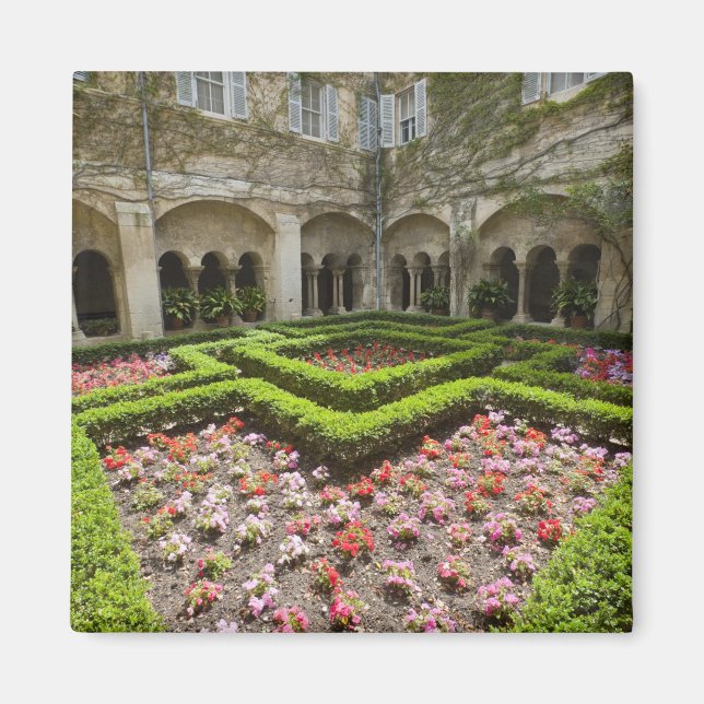 Imán Francia, Provenza, St. Remy-de-Provence. Jardín (Frente)