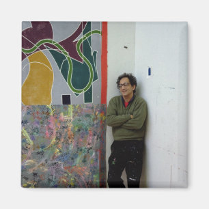 Imán Frank Stella al lado de uno el suyo trabaja