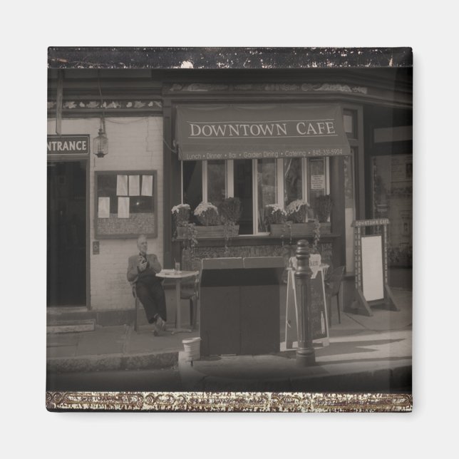 Imán Frente al agua Kingston NY. (Frente)