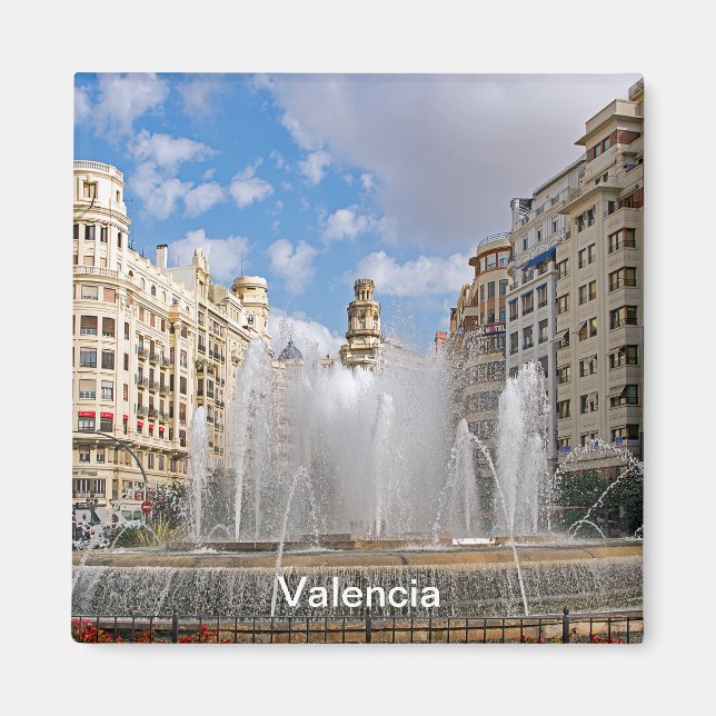 Imán Fuente en la Plaza de Administración de Valencia (Frente)