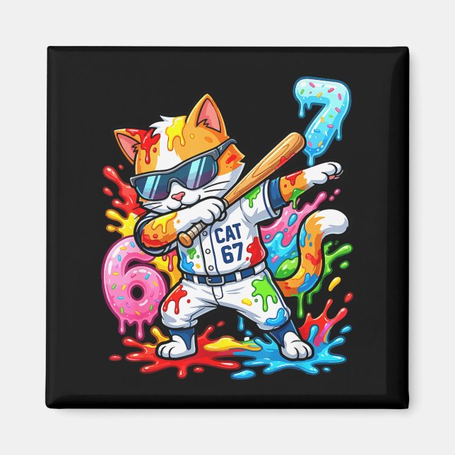 Imán Funny 67 Baseball Dabbing Cat 6 7 Dripng Ice Cream (Frente)