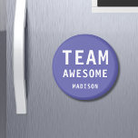 Imán Funny Team Awesome Purple Nombre Personalizado<br><div class="desc">Funny Team Awesome Purple Personalized Name Magnets presenta el texto "Team Awesome" con su nombre personalizado debajo sobre un fondo morado. Personalice editando el texto en el cuadro de texto proporcionado. Diseñado por ©Evco Studio www.zazzle.com/store/evcostudio</div>