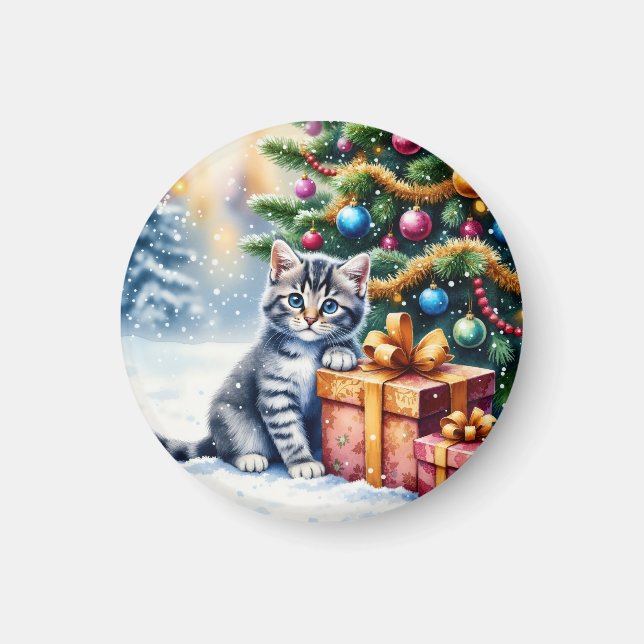 Imán Gatito Adorable Bajo el Árbol de Navidad (Frente)