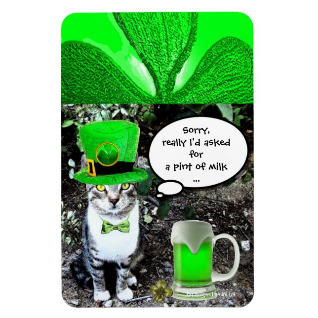 IMÁN GATO DEL DÍA DE SAN PATRICK CON CERVEZA IRLANDESA  (Vertical)