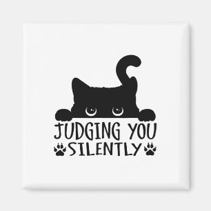 Imán Gato negro gracioso juzgando a tu gato silenciosam