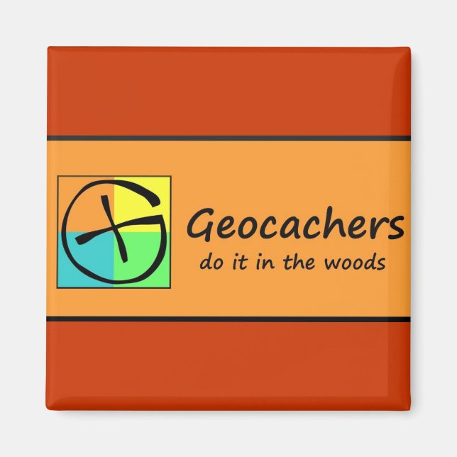 Imán Geocachers lo hacen en los bosques (Frente)