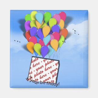 Imán Globos de cumpleaños en el marco fotográfico del c