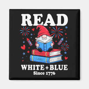 Imán Gnomo Patriótico Lee Libro Blanco Azul 4 de Julio