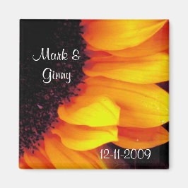 Imán Golden Sunflower Floral Bride Groom Save Date