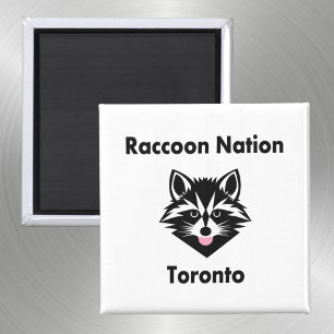 Imán Gracioso Raccoon Nation Toronto color claro