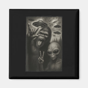 Imán Gracioso Selfie Bigfoot Alien Sasquatch Rock A Man