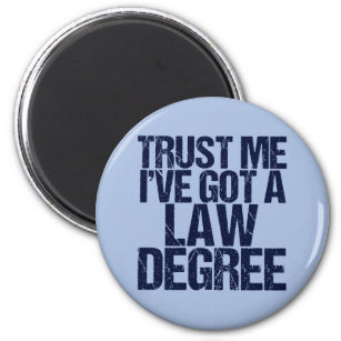 Imán Graduación de la Facultad de Derecho Funny de Trus