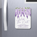 Imán Guardar la fecha acuarela Wisteria Lilac Boda<br><div class="desc">Save The Date Watercolor Wisteria Lilac Wedding Save The Date Magnets incluye elegantes flores de glicinia en lila suave, lavanda y púrpura con hojas verdes en un fondo blanco con la información de Save The Date debajo. Personalice editando el texto en los cuadros de texto proporcionados. Diseñado por ©Evco Studio...</div>
