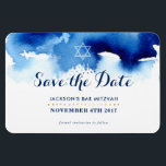 Imán GUARDAR LA FECHA MITZVAH color azul estrella moder<br><div class="desc">por kat massard >> kat@simplysweetPAPERIE.com <<< Una forma sencilla y elegante de GUARDAR LA FECHA para los invitados por asistir al programa de instalación de BAR MITZVAH de su hijo como plantilla es sencillo para usted agregar sus propios detalles, o pulsar el botón personalizar y puede agregar o cambiar texto,...</div>