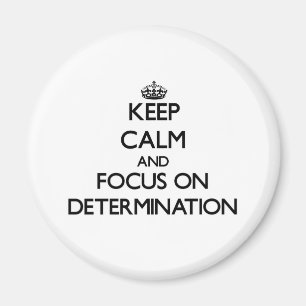 Imán Guarde la calma y el foco en la determinación
