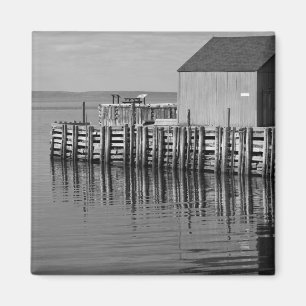 Imán Hall's Harbour Wharf (B&W) Magnet