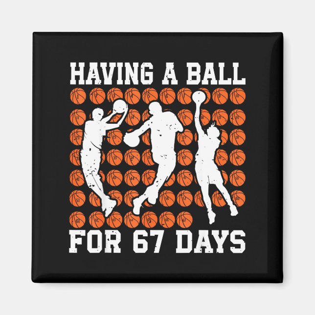Imán Having A Ball For 67 Days Basketball Player Studen (Frente)