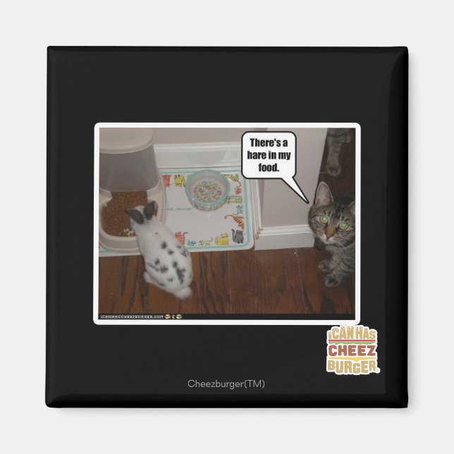 Imán Hay una liebre en mi comida. (Frente)