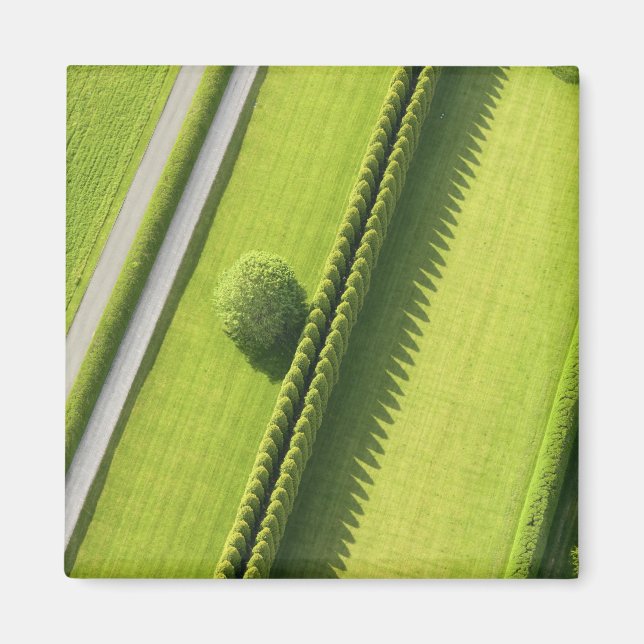 Imán Hedge en los Hamptons (Frente)