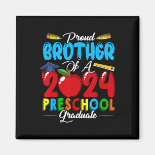 Imán Hermano De Una Familia De Preescolar Graduada 2024