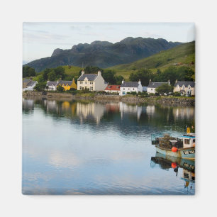 Imán Hermosa foto de pequeño pueblo de Dornie con