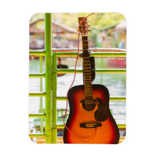 Imán Hermosa guitarra acústica