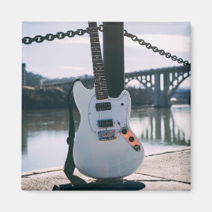 Imán Hermosa Guitarra Bass