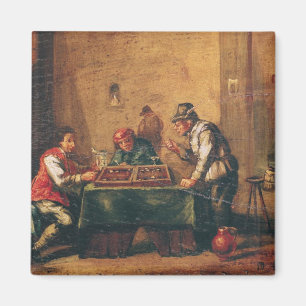 Imán Hombres que juegan a backgammon en una taberna