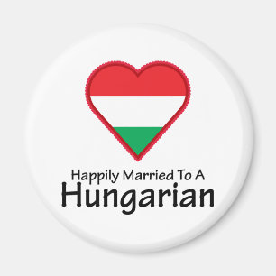 Imán Húngaro feliz casado