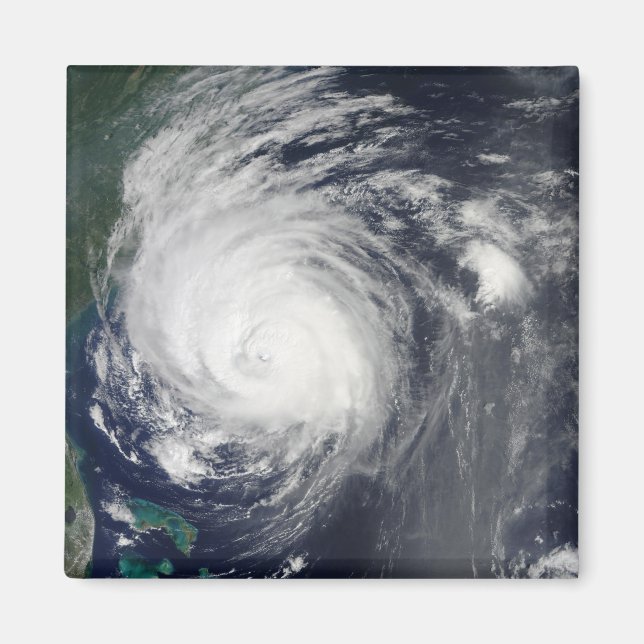 Imán Huracán Earl en la costa de Carolina del Norte (Frente)