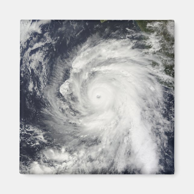 Imán Huracán Rick al suroeste de Baja California (Frente)