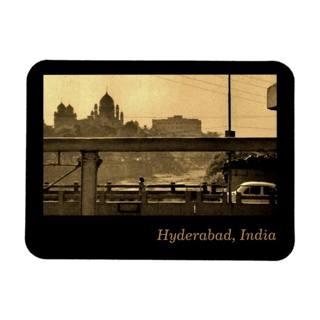 Imán Hyderabad, India (Horizontal)