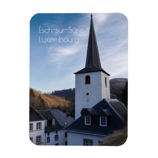 Imán Iglesia de la Natividad, Esch-sur-Sure, Luxemburgo (Vertical)