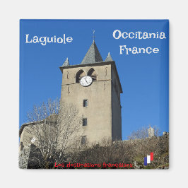 Imán Iglesia en el pueblo de Laguiole en Francia