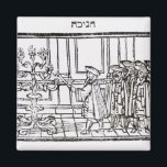 Imán Iluminación de Menorah<br><div class="desc">La escuela judía Ilumina la Menorah (leña) ubicada en una colección privada.</div>