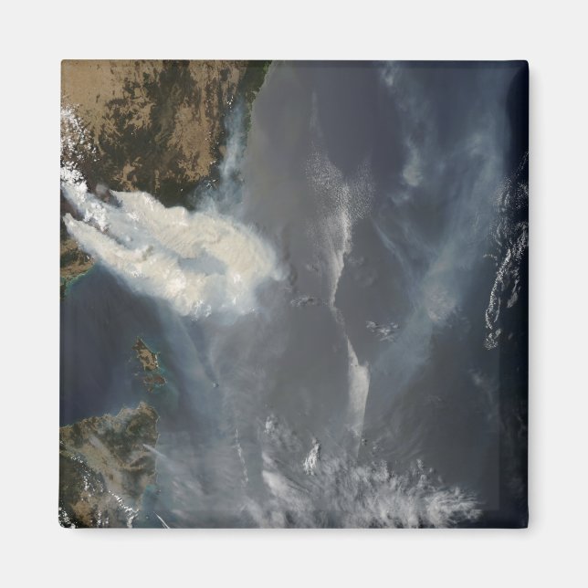 Imán Incendios y humo en el sudeste de Australia (Frente)