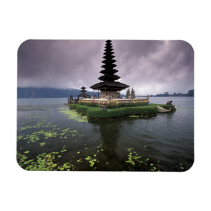 Imán Indonesia, Bali, Templo Ulun Danu.