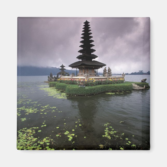 Imán Indonesia, Bali, Templo Ulun Danu. (Frente)